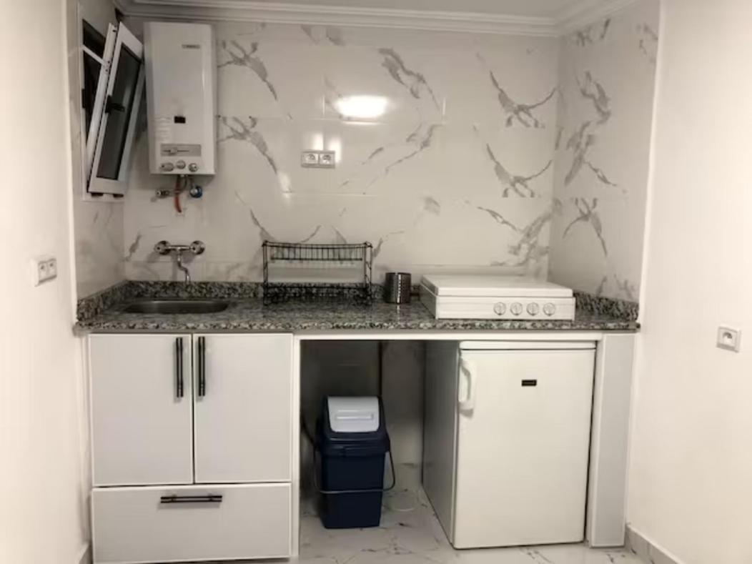 Appartements Dior Al Hoceïma Екстериор снимка