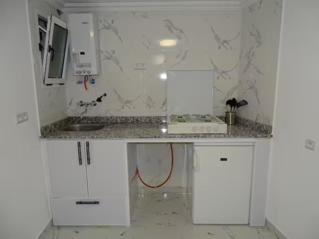 Appartements Dior Al Hoceïma Екстериор снимка