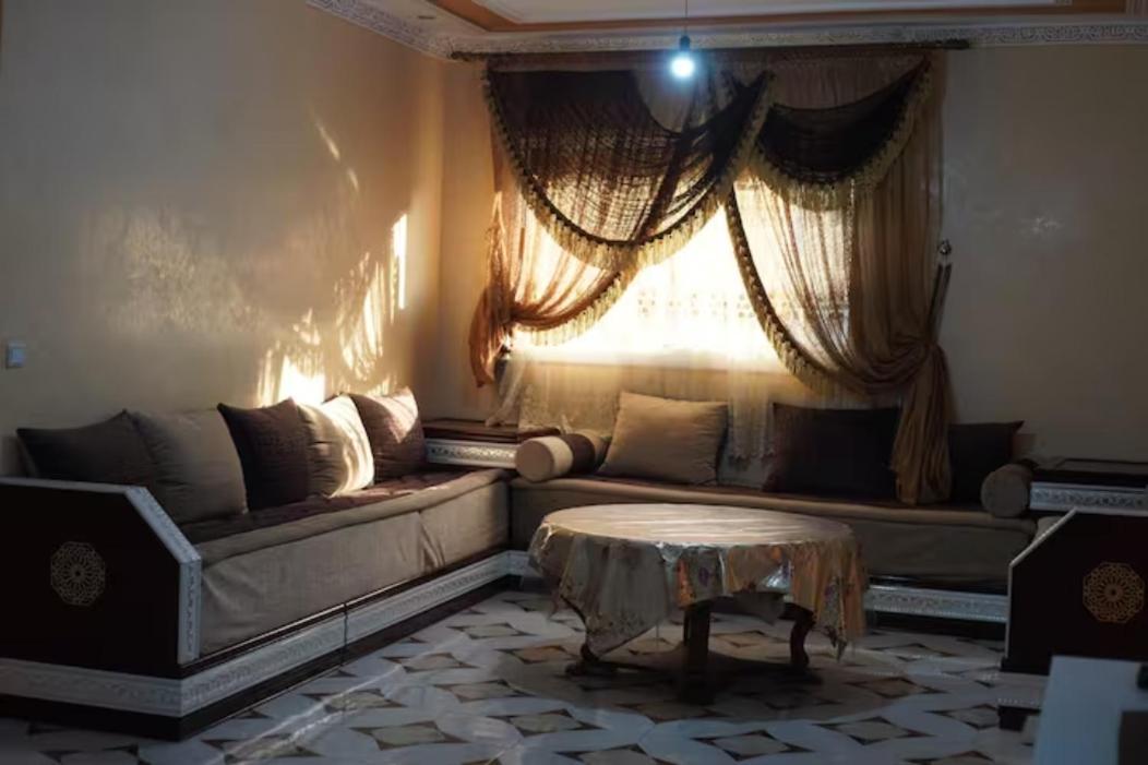 Appartements Dior Al Hoceïma Екстериор снимка